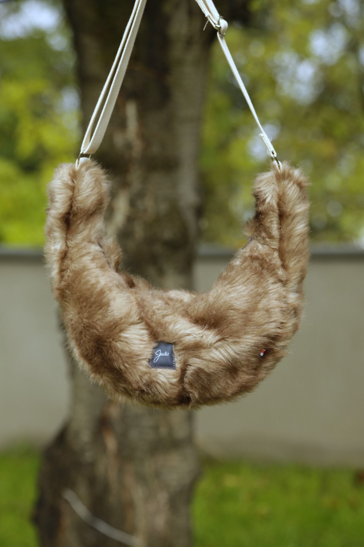 sac croissant de lune marron