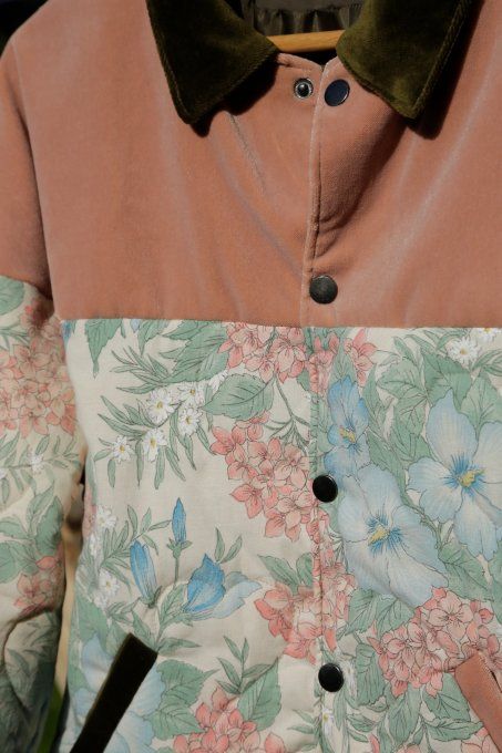 bomber vintage rose et kaki fleuri