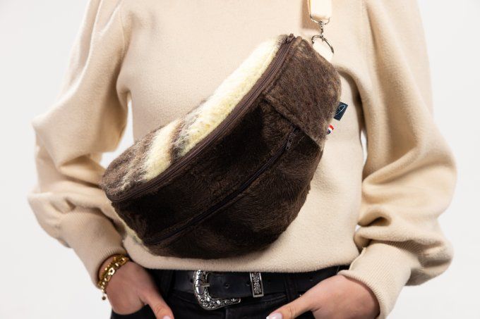 sac banane couverture beige marron