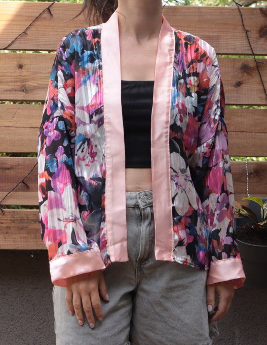 kimono noir et rose