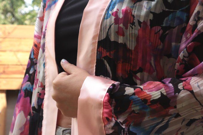 kimono noir et rose