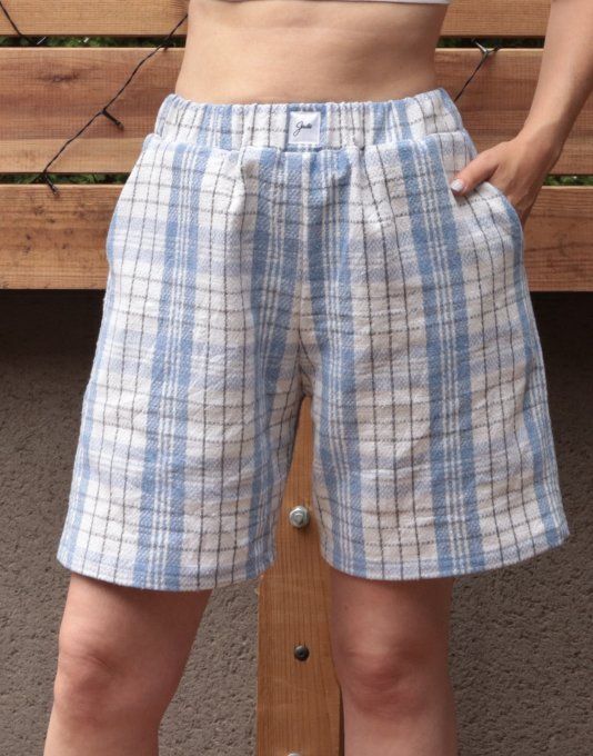 short bleu et blanc - Copie