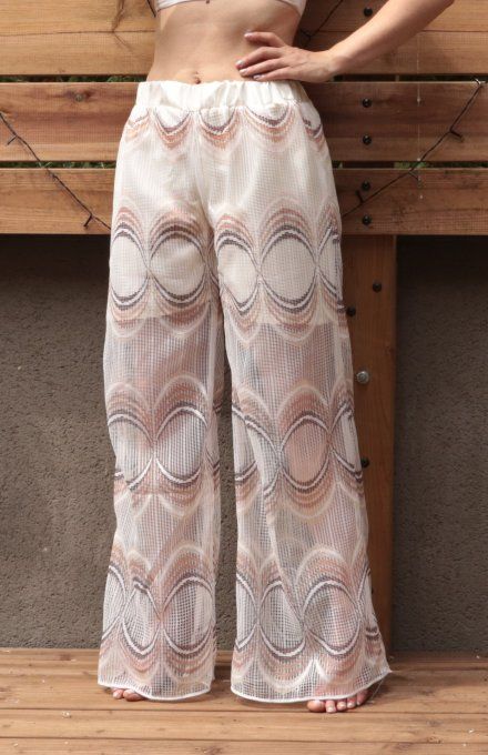 pantalon dentelle blanc et marron