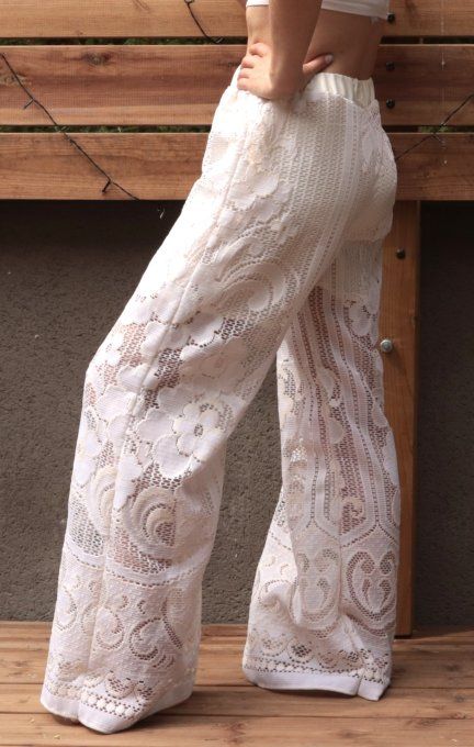 pantalon dentelle crème