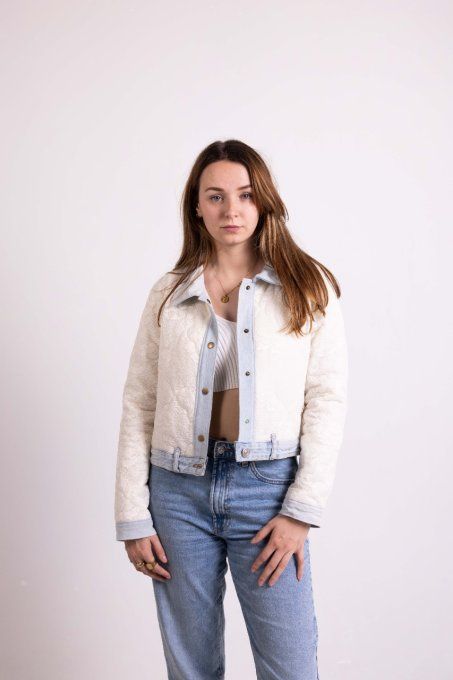 veste en jean dentelle claire surcyclé jadis creations upcycling